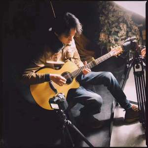 轮奸大奶骚货在线视频
